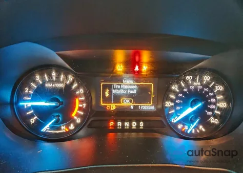 2017 Ford Explorer z USA, uszkodzony, nr VIN 1FM5K8B80HGA44449